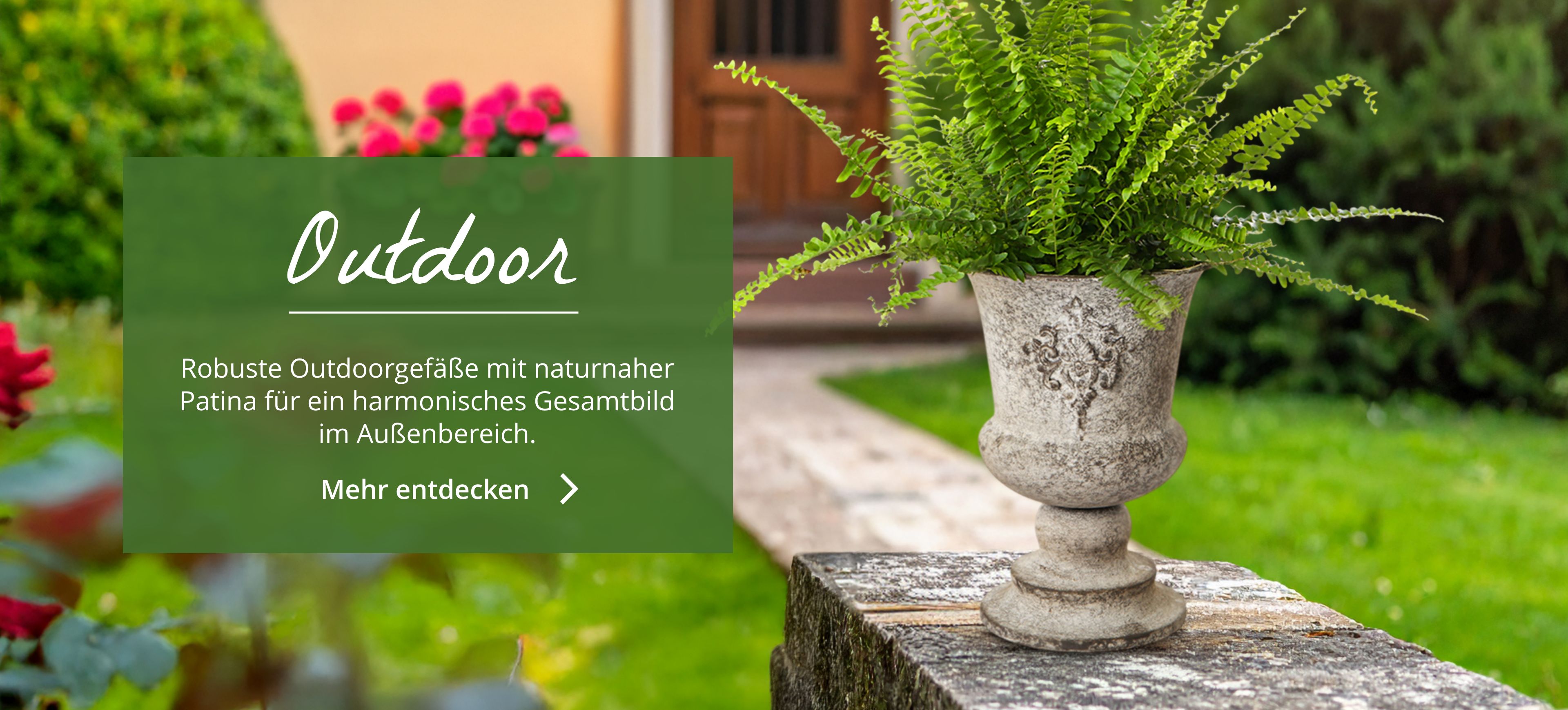 Outdoorgefäße mit naturnaher  Patina